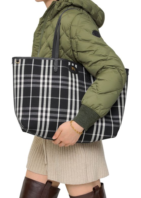 Medium Reversible Bloomsbury Tote​, , hi-res