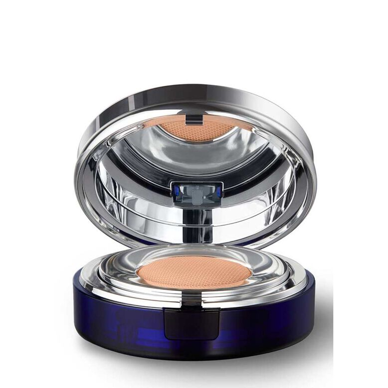 Essence in Foundation - Creme Peche, , hi-res