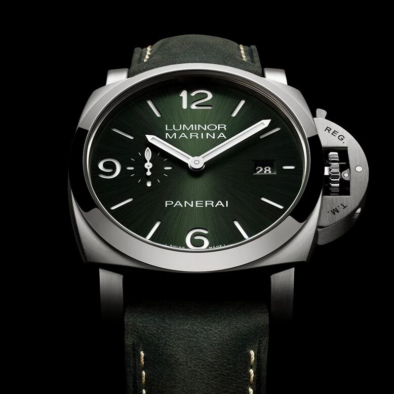 Luminor Marina Titanio 44mm Mens Watch Green, , hi-res