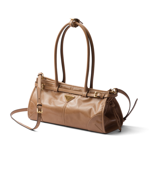 Medium leather handbag, , hi-res