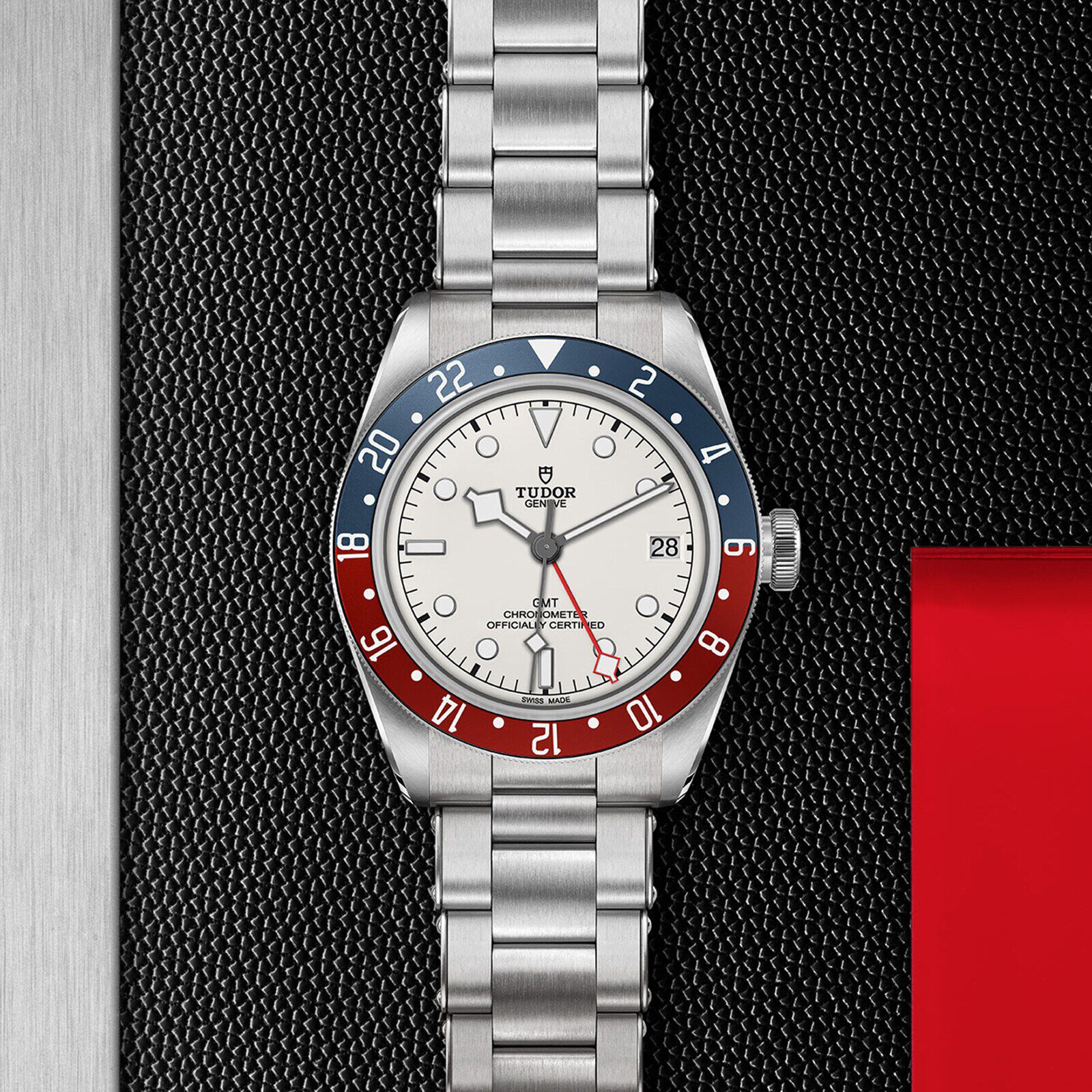 Calibre mt5652 top