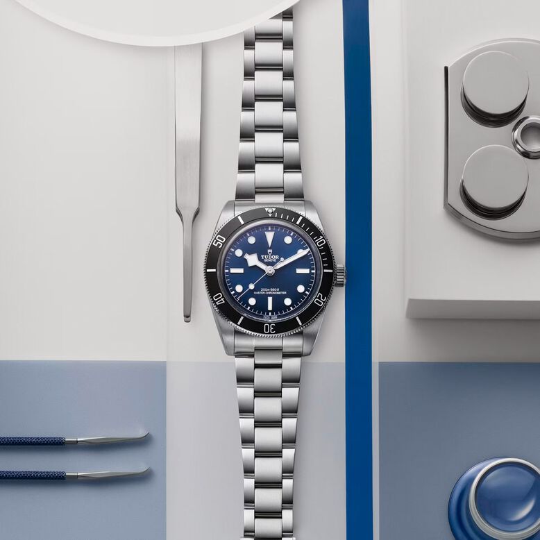 Black Bay 68 43mm Steel Case Blue Dial, , hi-res