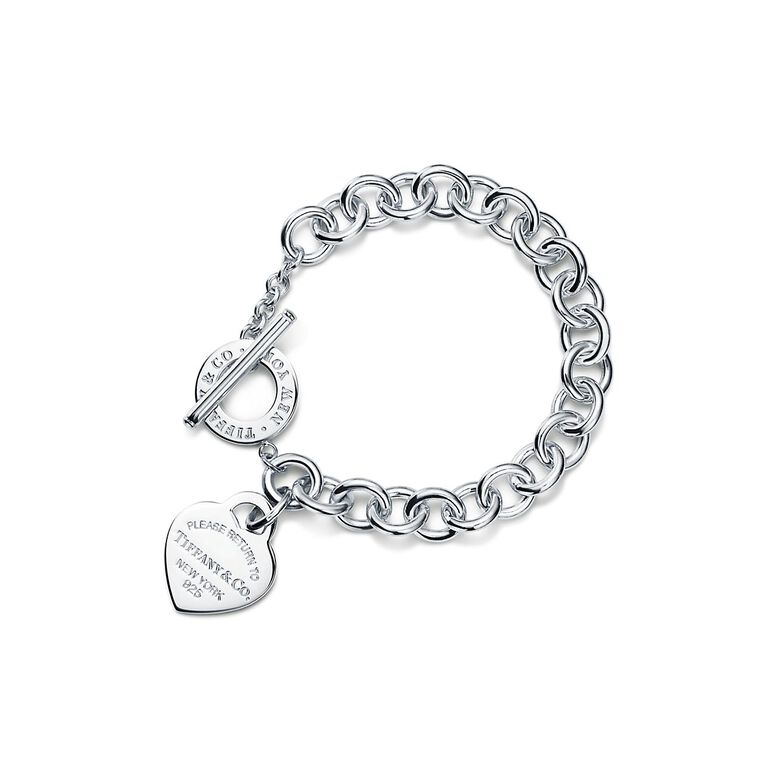 Return to Tiffany&trade; Heart Tag Toggle Bracelet in Silver - Size Medium, , hi-res