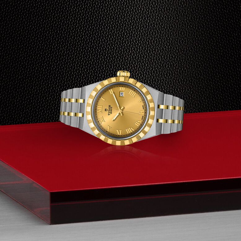Royal 26mm, Steel Case, Gold Dial, , hi-res