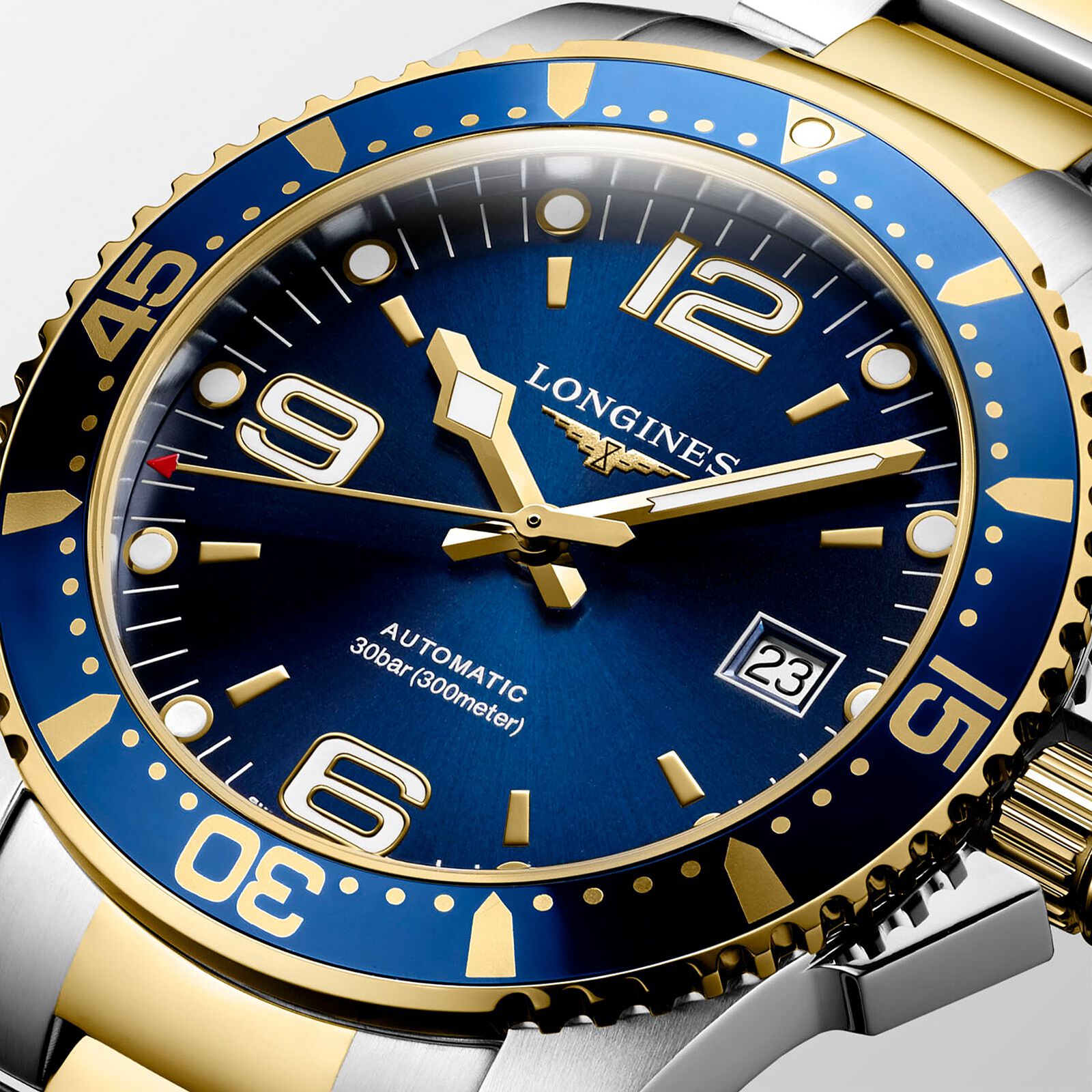 HydroConquest Mens 41mm Automatic Mens Watch