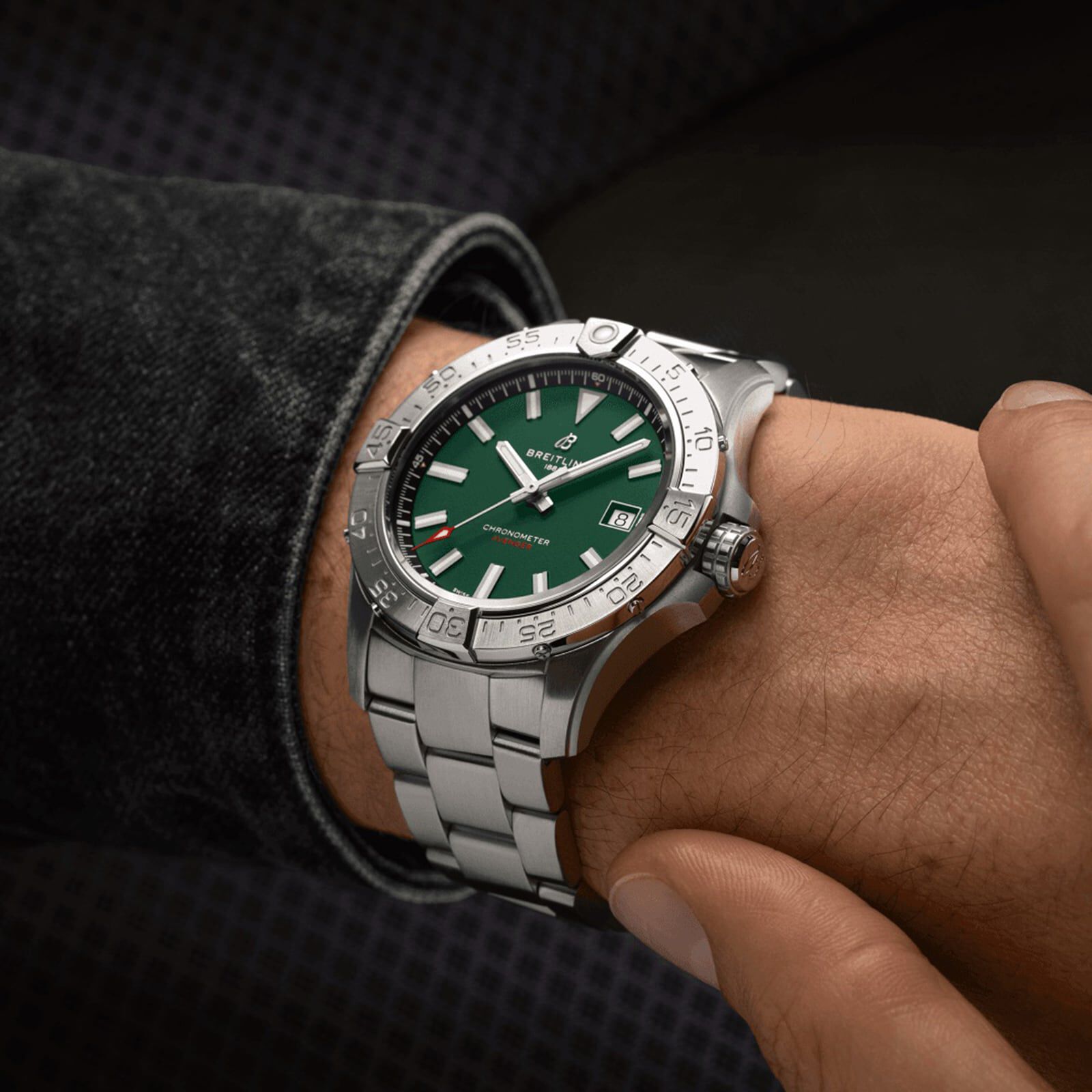 Avenger Automatic 42mm Mens Watch Green Stainless Steel