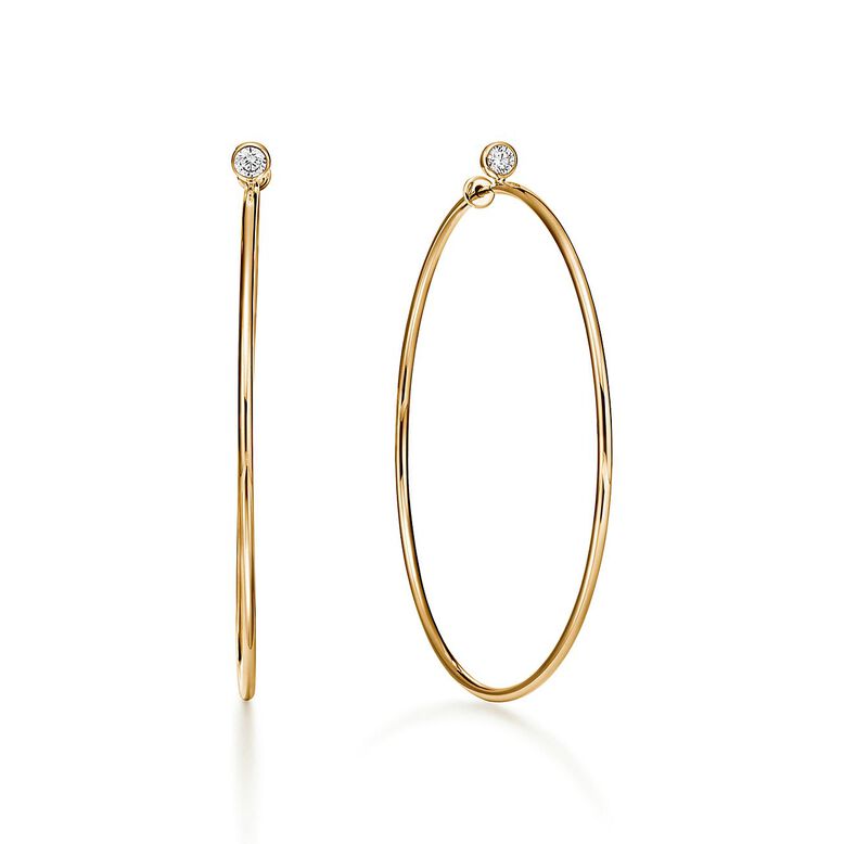 Elsa Peretti&reg; Diamond Hoop earrings in 18k gold with diamonds, medium., , hi-res