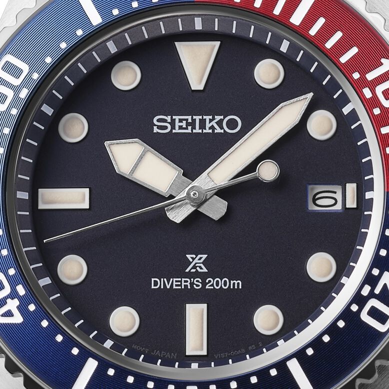 Solar Diver's 41mm Mens Bracelet Watch Blue Dial, , hi-res