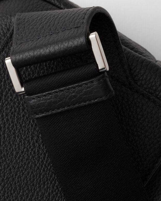 Leather shoulder bag, , hi-res