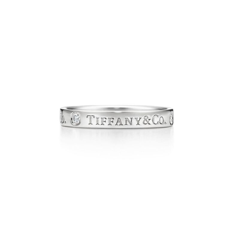 T&amp;CO.&reg; band ring with diamonds in platinum, 3mm wide. - Size 6, , hi-res