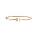 Tiffany T Narrow Wire Bracelet in Yellow Gold - Size Large