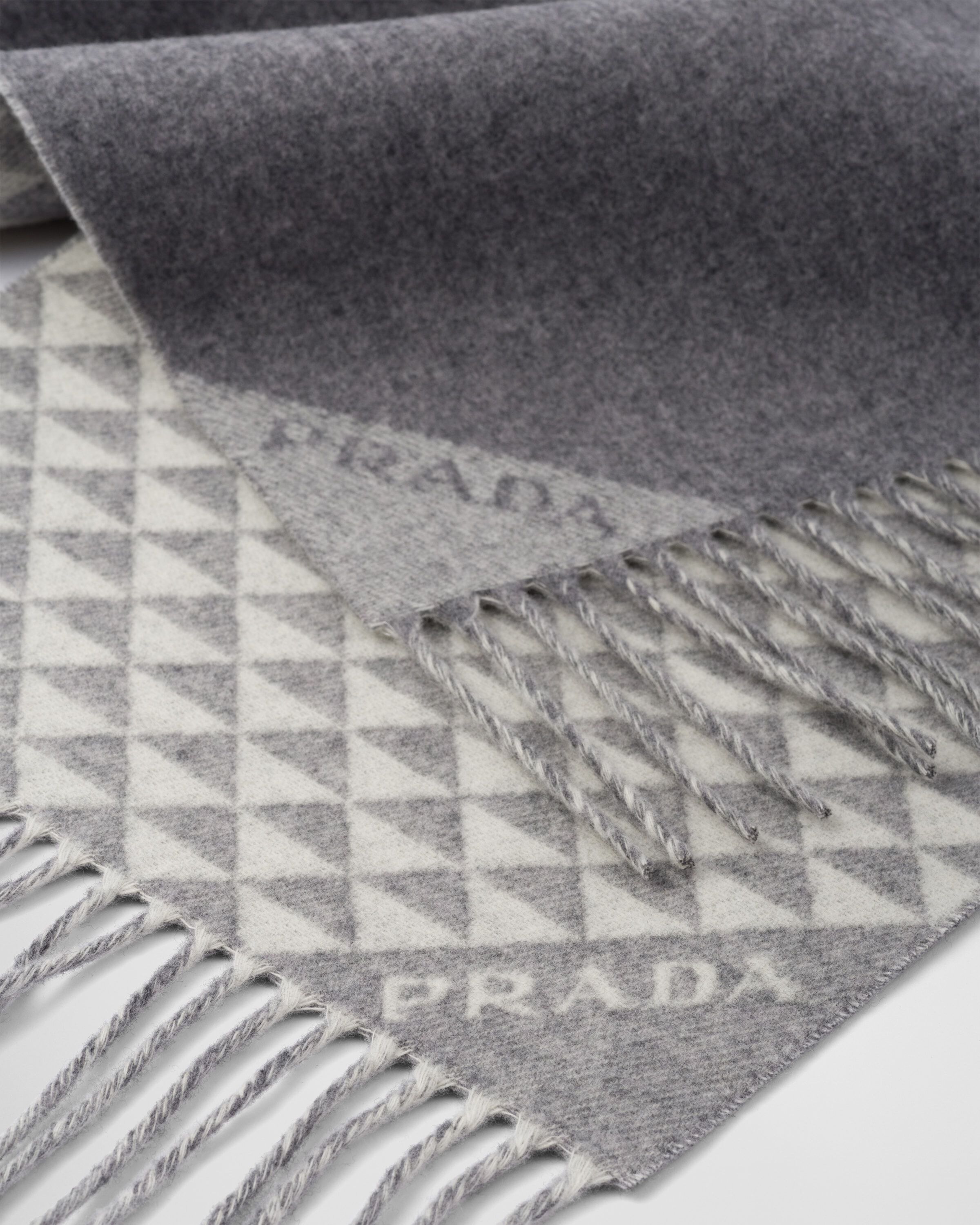 Symbole double wool and cashmere scarf