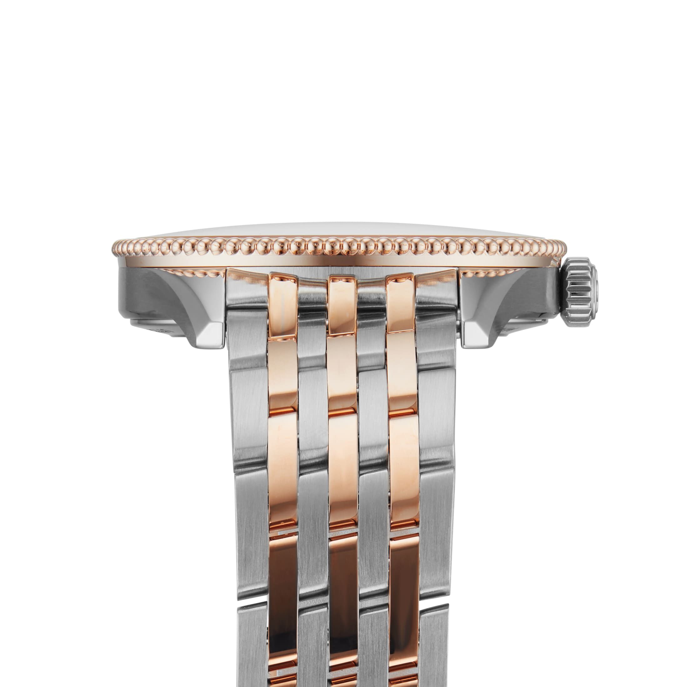 Burberry mother 2025 of pearl watch