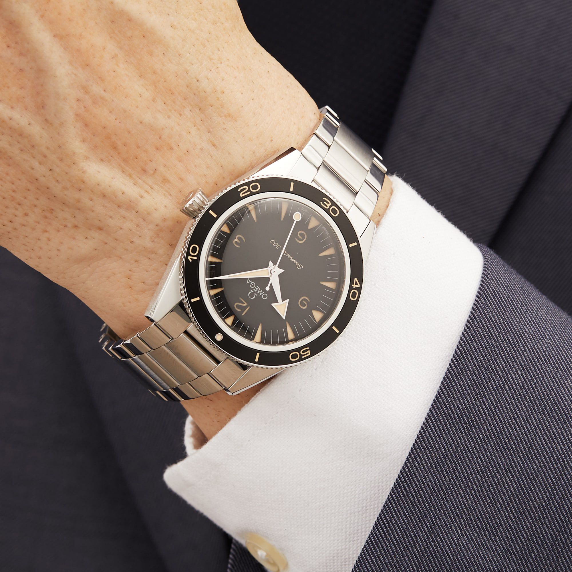 Omega seamaster 300 master coaxial deals