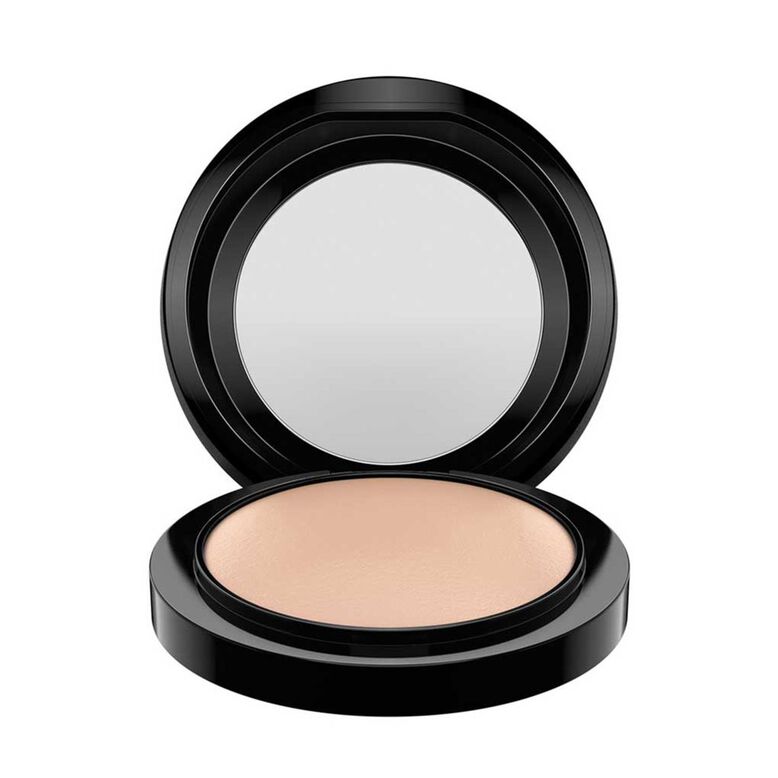 Mineralize Skinfinish Natural - Medium Plus, , hi-res