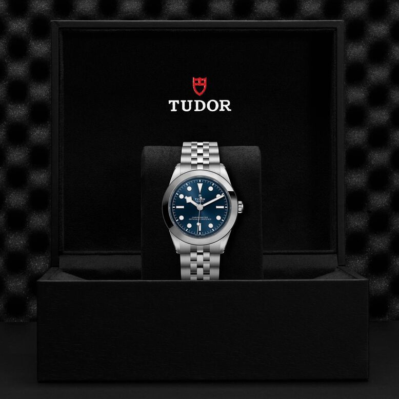 Black Bay One 39 Manufacture Calibre MT5602 &#40;COSC&#41; 39mm Steel Case Steel Bracelet, , hi-res