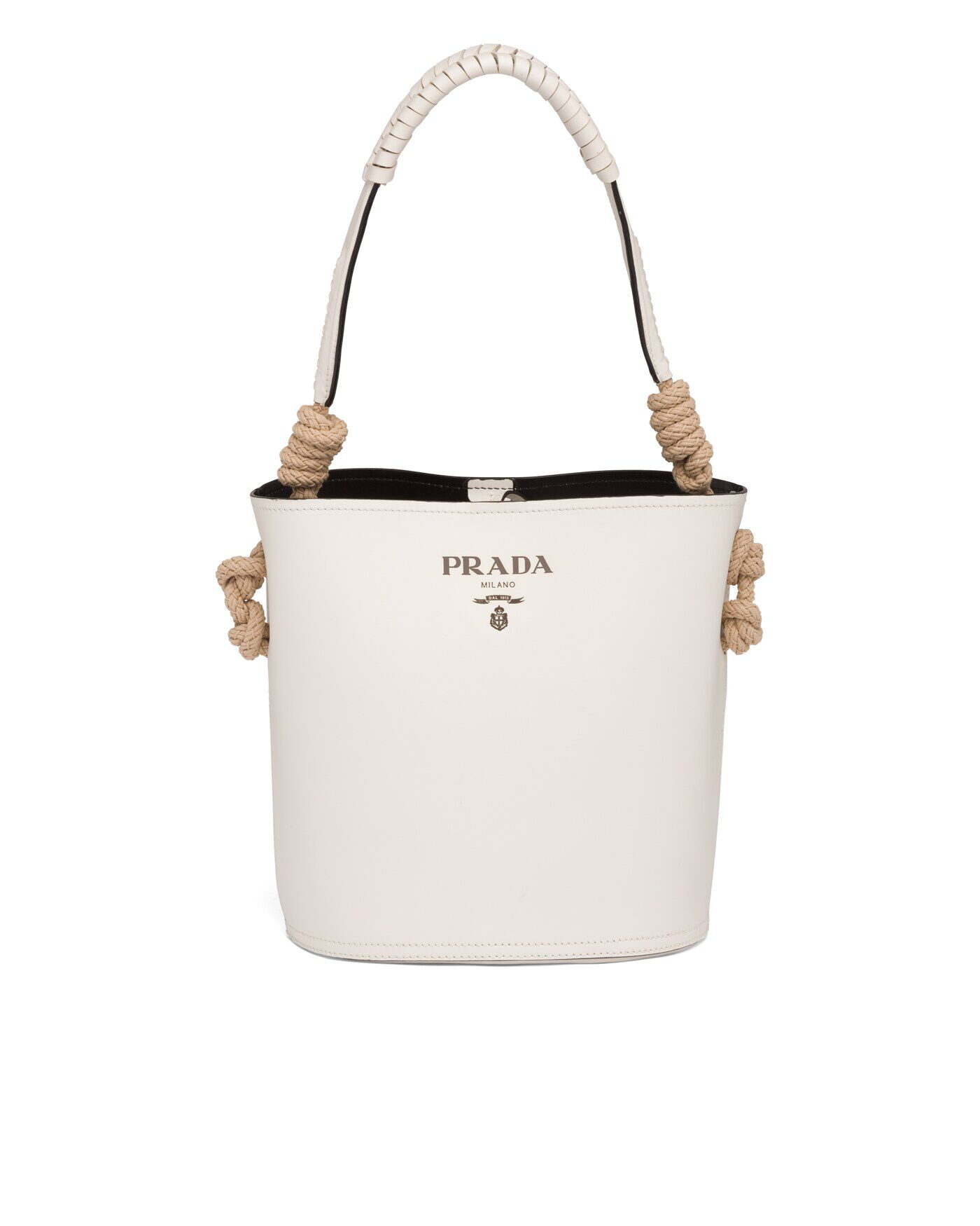 prada heathrow terminal 3