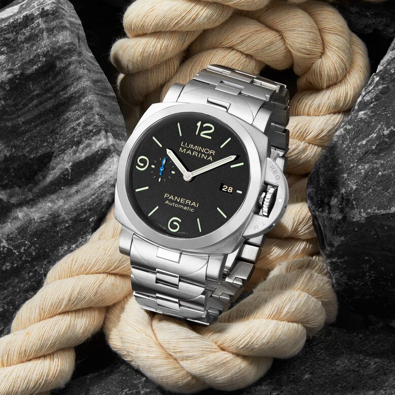 Luminor Marina PAM 1562 Automatic 44mm Watch, , hi-res