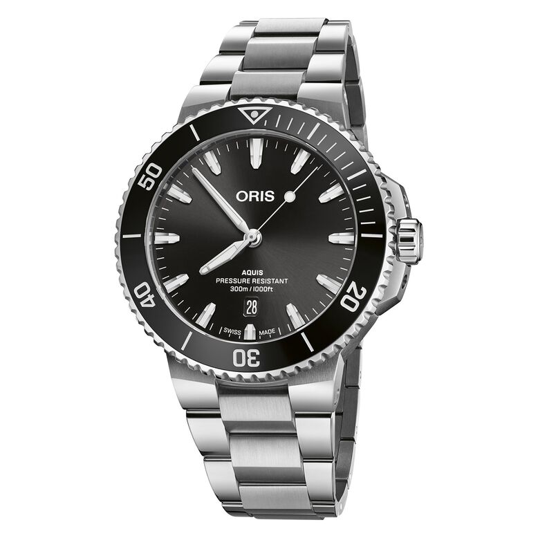 Aquis Date 43.5mm Black Dial, , hi-res