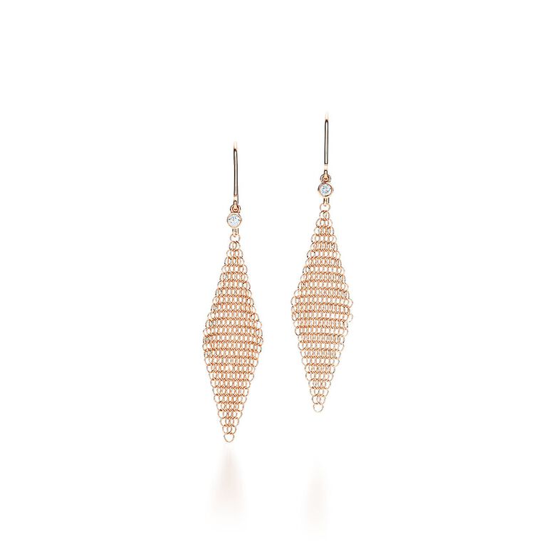 Elsa Peretti&reg; Mesh earrings in 18k rose gold with diamonds, mini., , hi-res