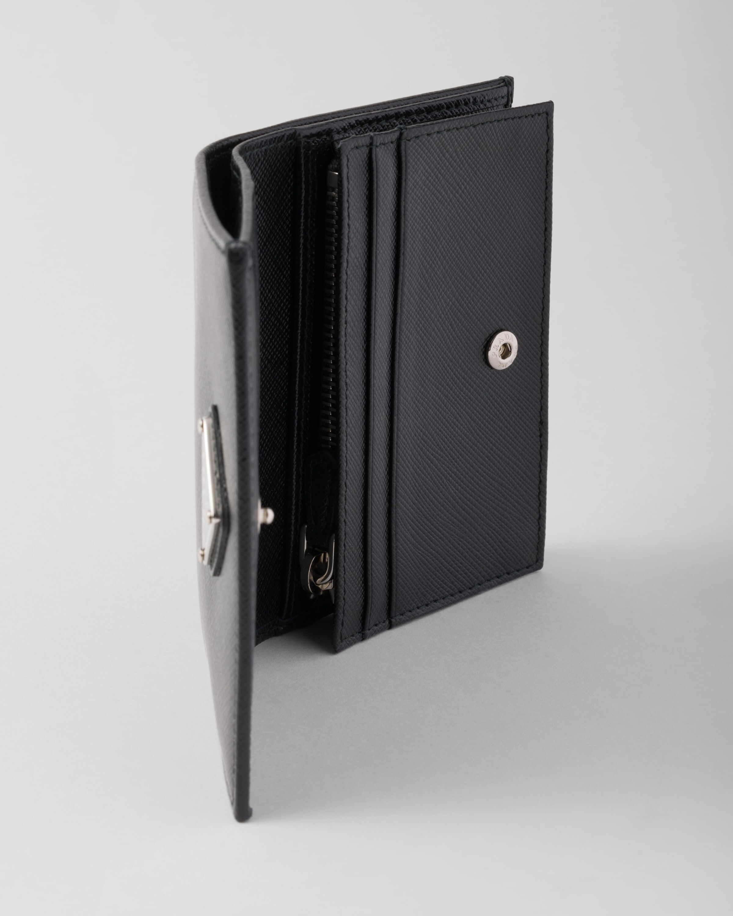 Prada rfid wallet clearance