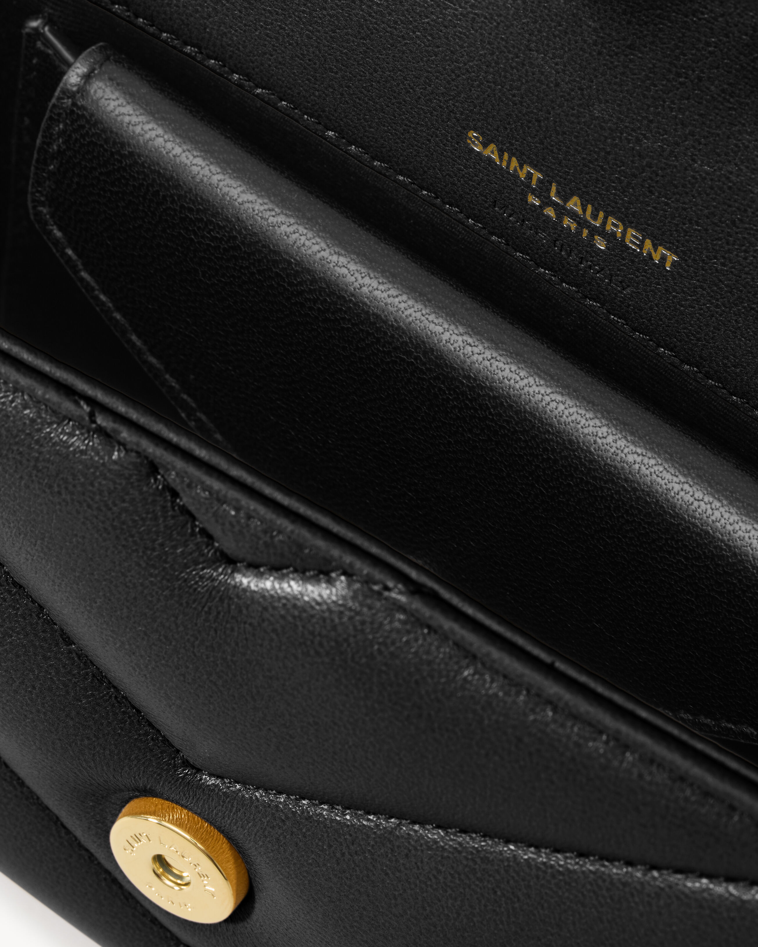 【SAINT LAURENT】Mini Monogram Lou Cross Bag/全国送料込み Saint Laurent Mini Lou Black | Crossbody Bag