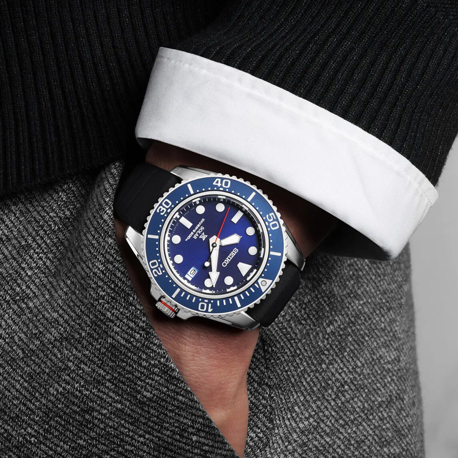 Solar Diver 43mm Mens Watch Fine Watches Heathrow Reserve Collect