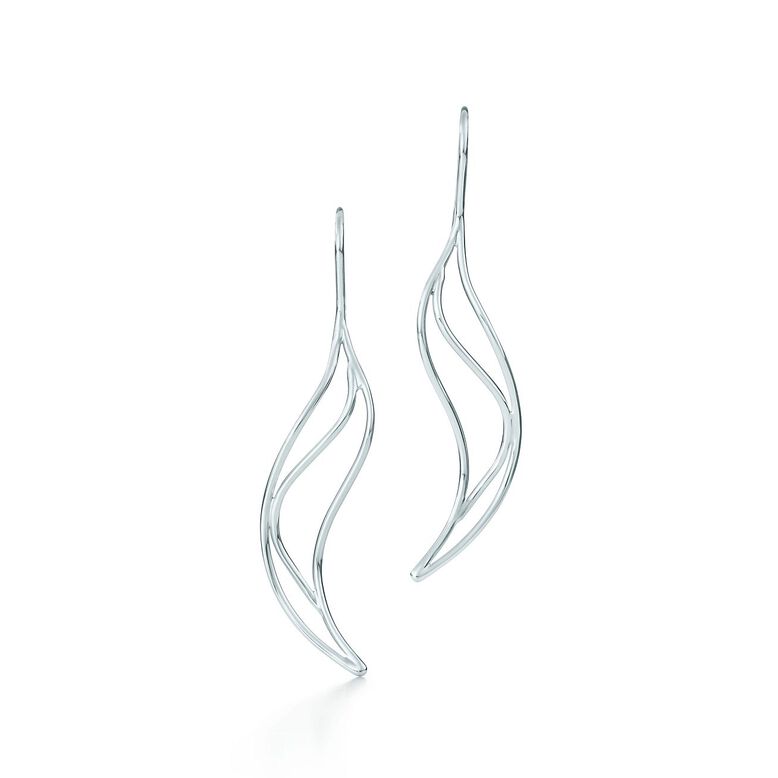 Elsa Peretti&reg; Wave earrings in sterling silver, small., , hi-res