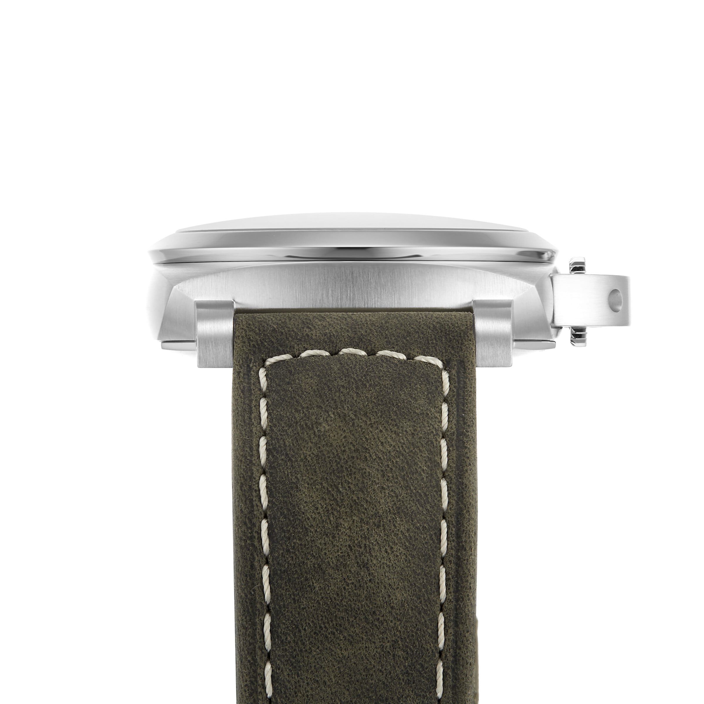 Panerai heathrow airport new arrivals