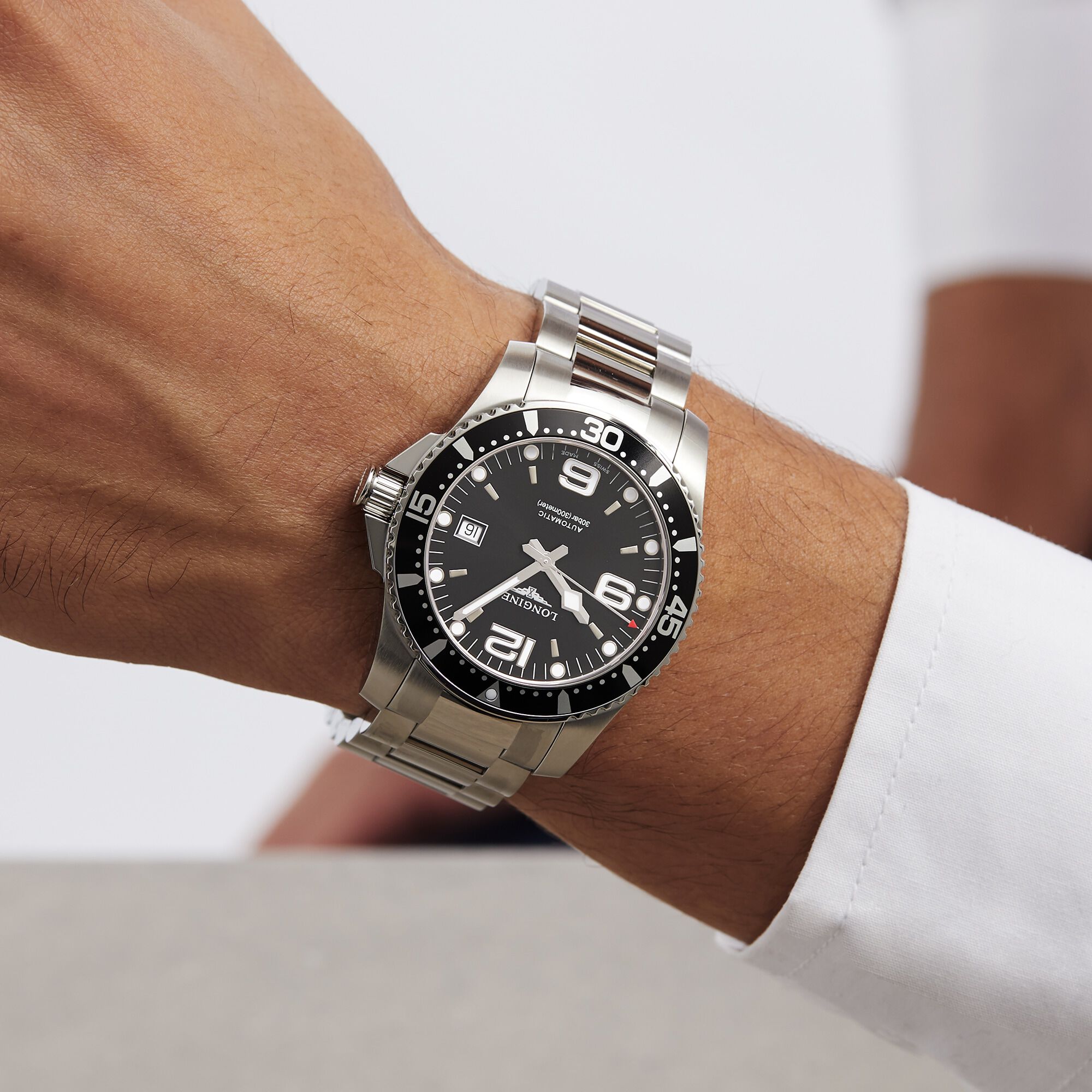 Longines HydroConquest 41mm Mens Watch Fine Watches Heathrow Reserve Collect
