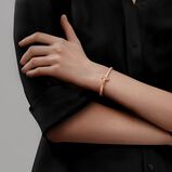 Tiffany T T1 Hinged Bangle in Rose Gold, Wide, , hi-res