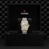Black Bay One 39 S&amp;G 39mm Steel Case Steel And Yellow Gold Bracelet, , hi-res