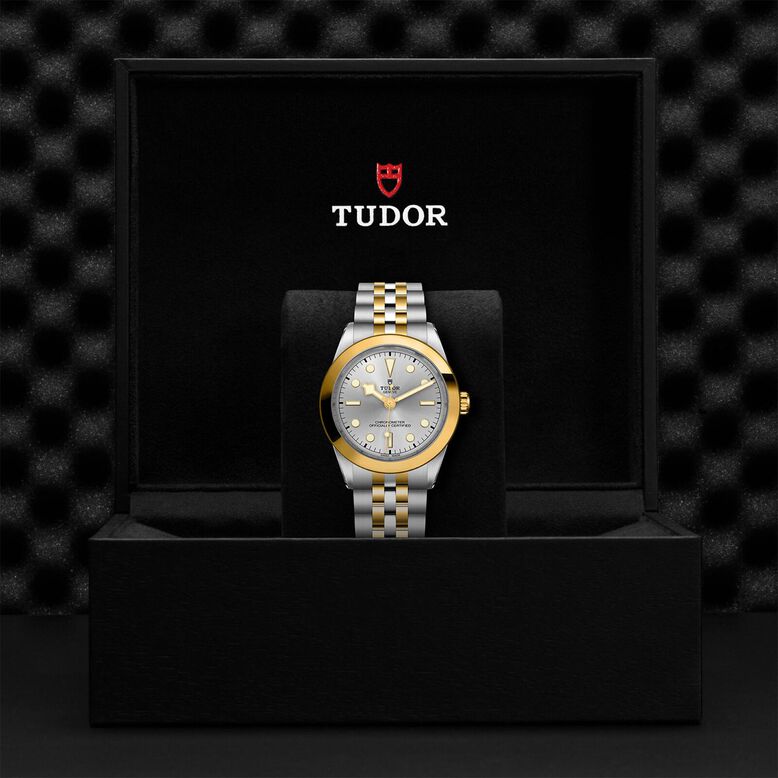 Black Bay One 39 S&amp;G 39mm Steel Case Steel And Yellow Gold Bracelet, , hi-res