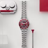 Black Bay 58 39mm Steel Case Steel Bracelet, , hi-res