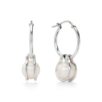 Tiffany City HardWear pearl hoop earrings in sterling silver, , hi-res