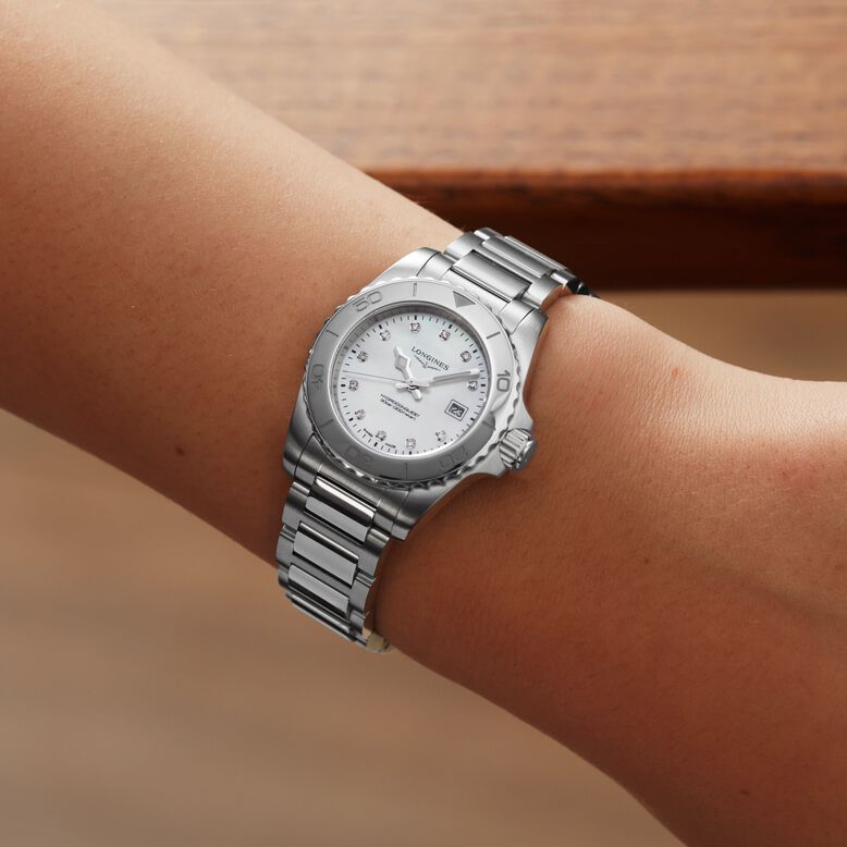Hydroconquest 30mm Quartz Ladies Watch Mother of Pearl Dial Stainless Steel Bracelet, , hi-res