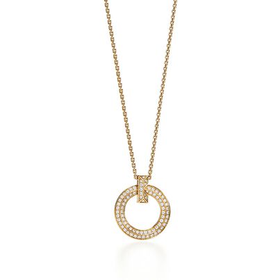 Tiffany T T1 circle pendant in 18k gold with diamonds, , hi-res
