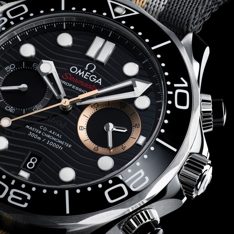 Seamaster Diver 300M James Bond 007 First Light 44mm Mens Watch Black, , hi-res