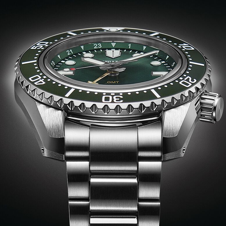 Prospex Divers GMT 'Marine Green' 42mm Mens Watch - 1968 Modern Re-interpretation, , hi-res