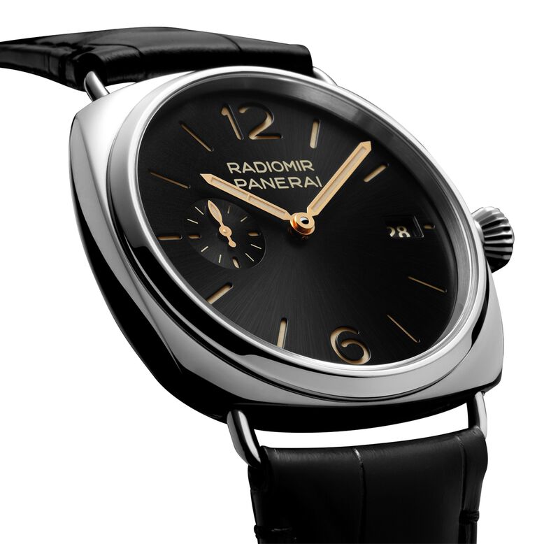 Radiomir Quaranta 40mm Mens Watch, , hi-res