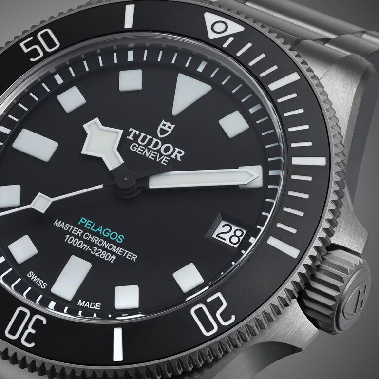 Pelagos Ultra Unidirectional Rotating Bezel Titanium Bracelet, , hi-res