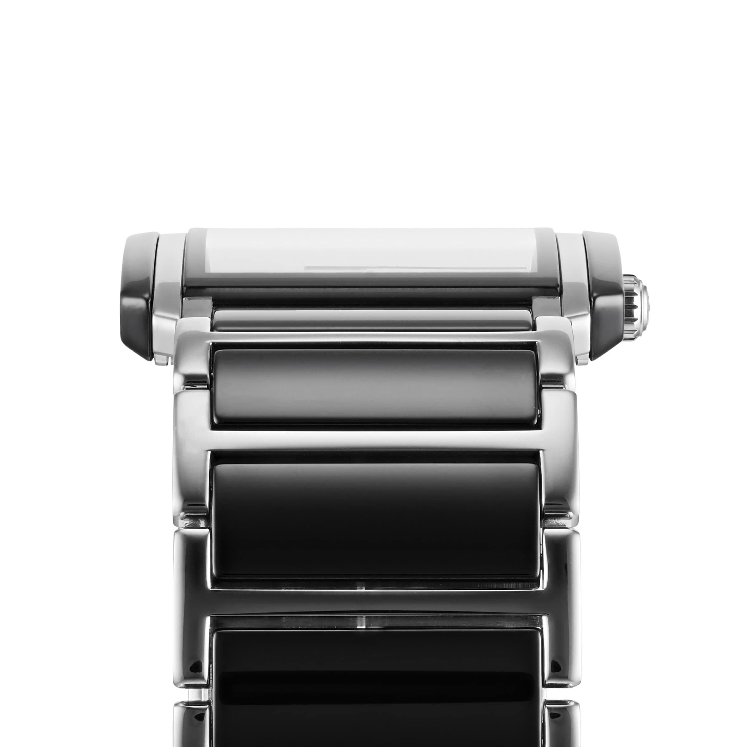 Rado integral stainless steel outlet