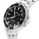 Aquis Date 43.5mm Black Dial, , hi-res