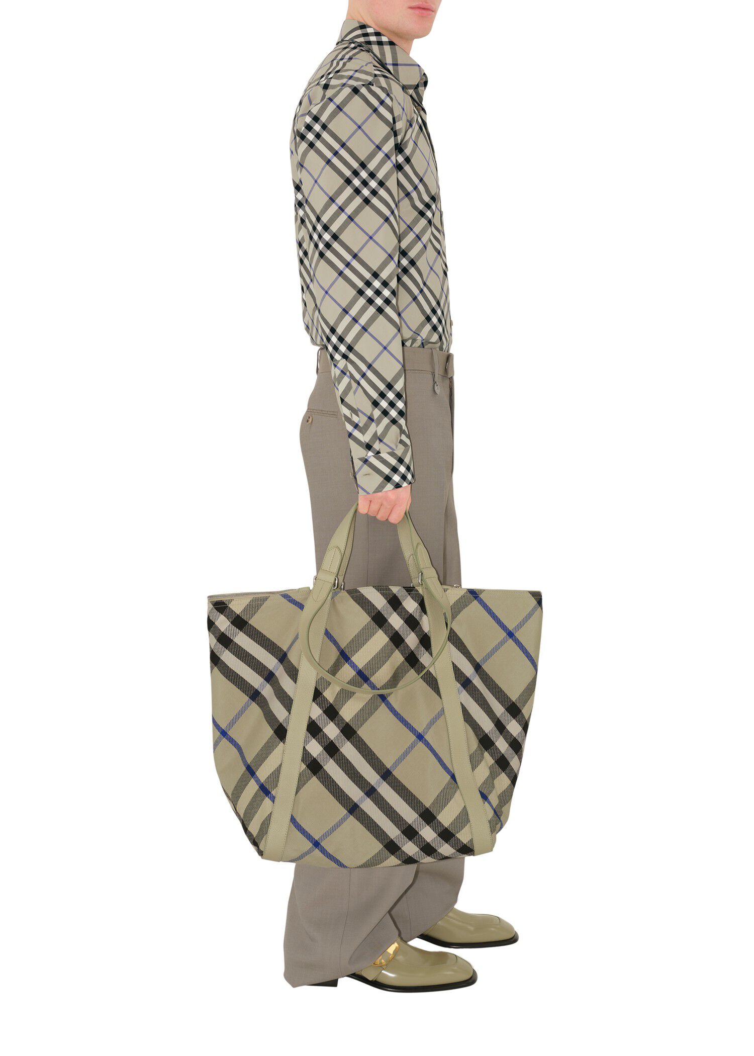 Burberry Large Field Tote Men Heathrow Reserve Collect