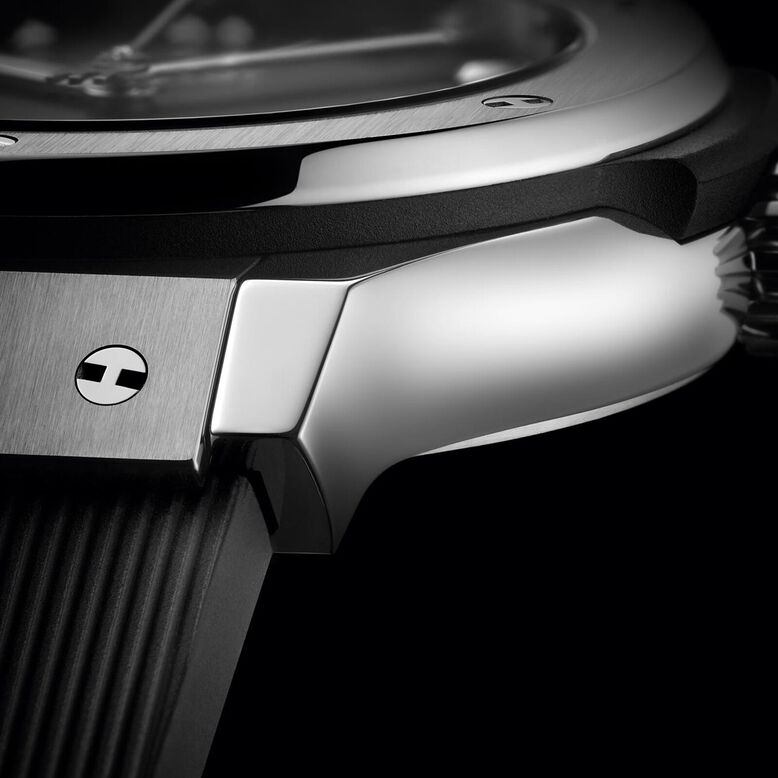 Classic Fusion Titanium 33mm Watch Black, , hi-res