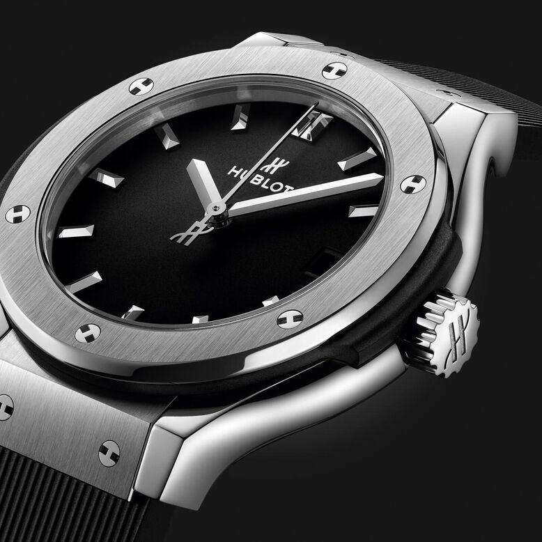 Classic Fusion Titanium 33mm Watch Black, , hi-res