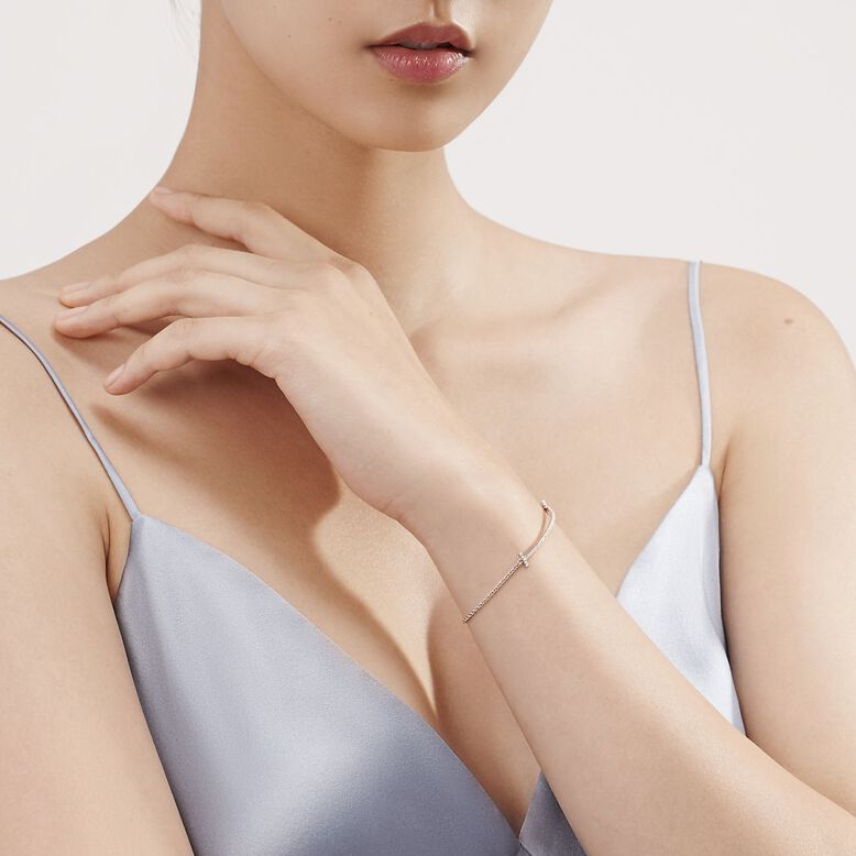 Tiffany T Smile Bracelet in White Gold with Diamonds, , hi-res