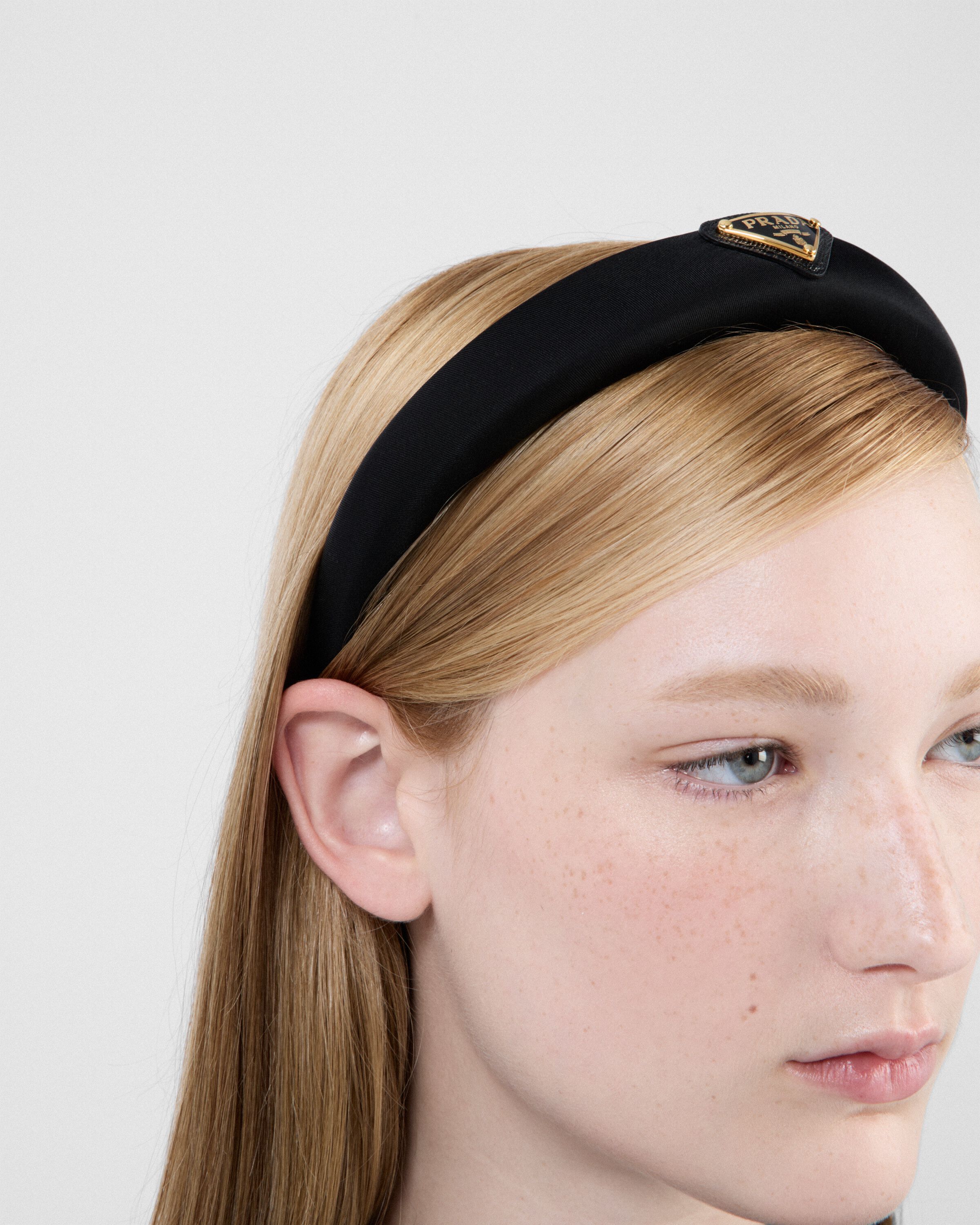 Re Nylon headband