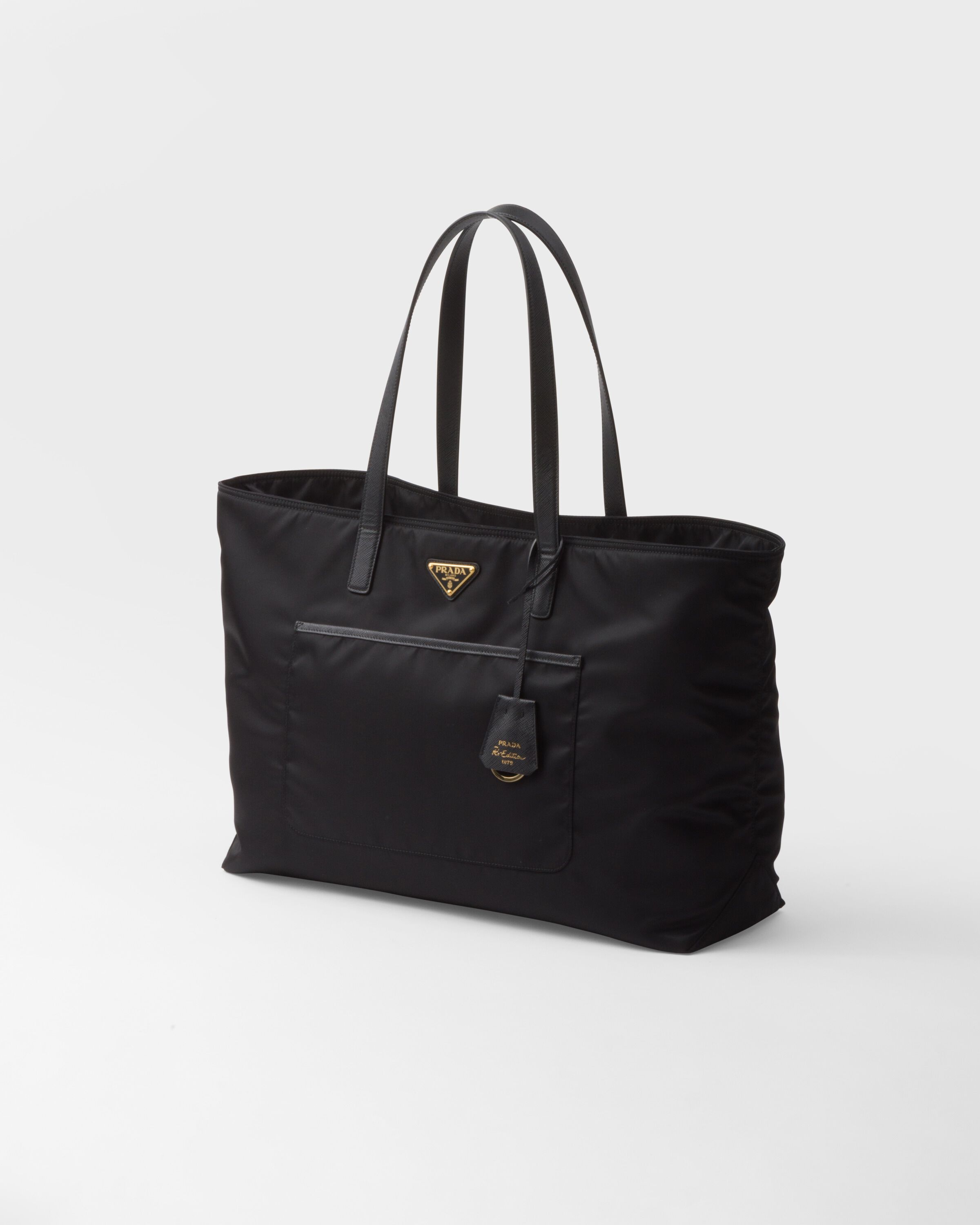 【関税&送料込】Prada Biscuit Re-Nylon Large Re-Edition 1978 Black Prada Re-Edition 1978 large Re-Nylon and Saffiano