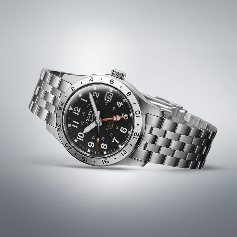 Field Deploy Mechanical GMT 39.5mm Mens Watch Black, , hi-res
